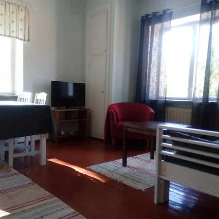 Vanhan Koulun Majatalo-Old School Guest House-2